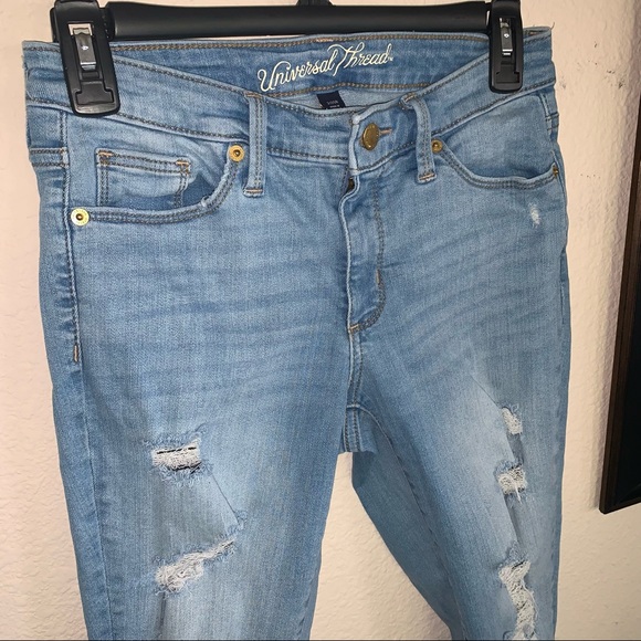Universal Thread Distressed Skinny Ankle Jeans - Picture 3 of 13